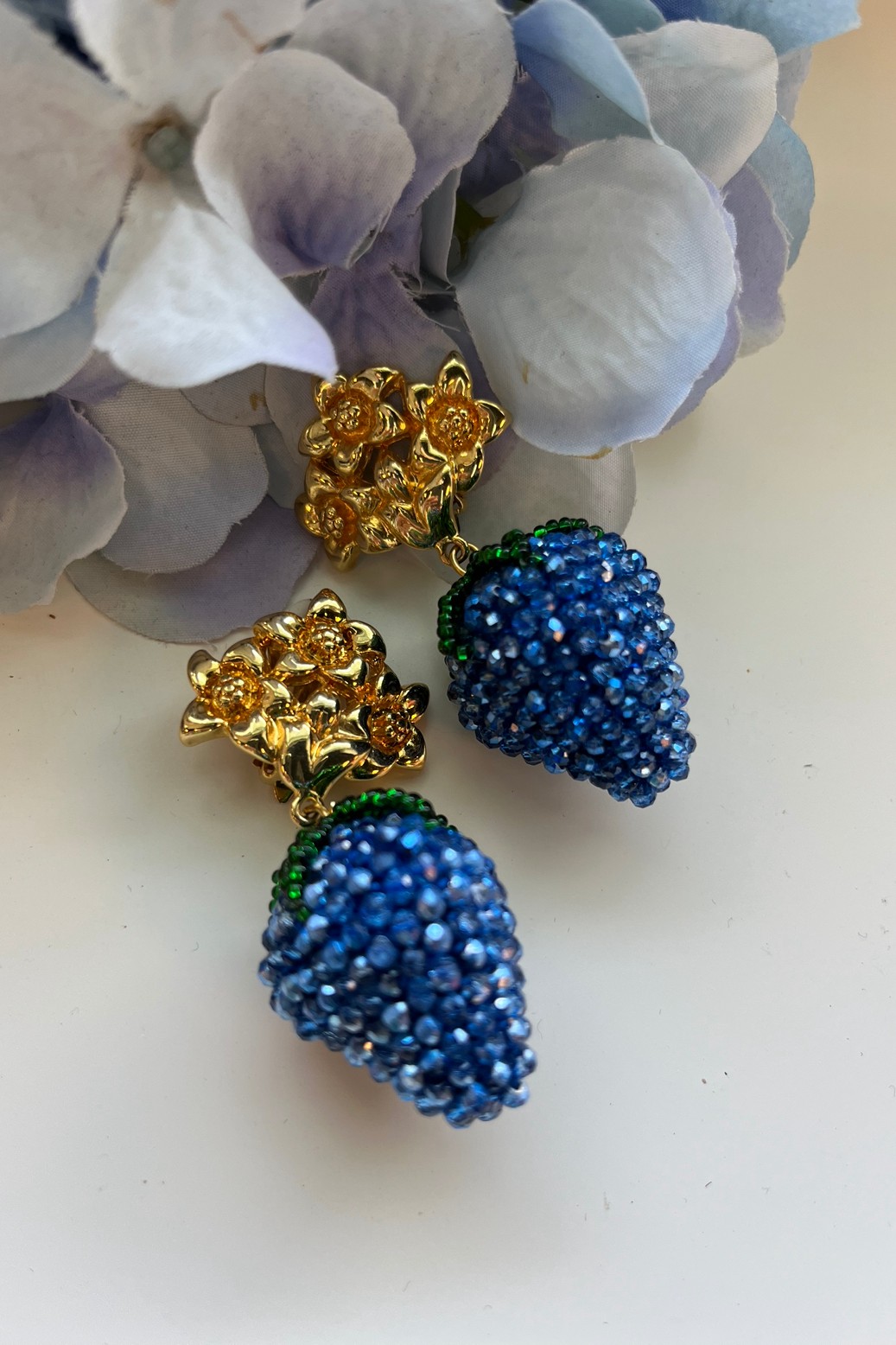 Blues Berry Küpe